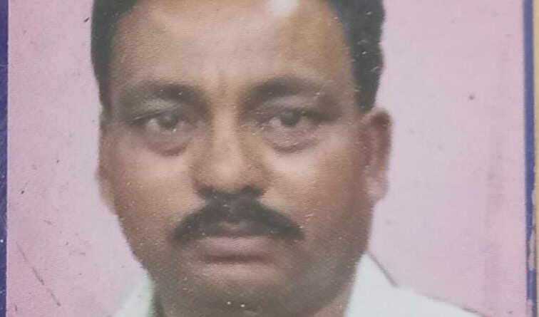 छत्तीसगढ़ प्रदेश तृतीय वर्ग शासकीय कर्मचारी संघ ने सौंपा ज्ञापन