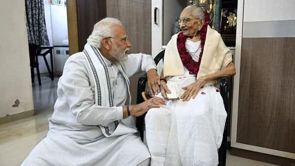 परख सक्सेना : सबसे सफल प्रधानमंत्री को जन्मदिन की शुभकामना, ‘न्यू नॉर्मल’.. मोदी युग ने बदल दी अपेक्षाओं की परिभाषा